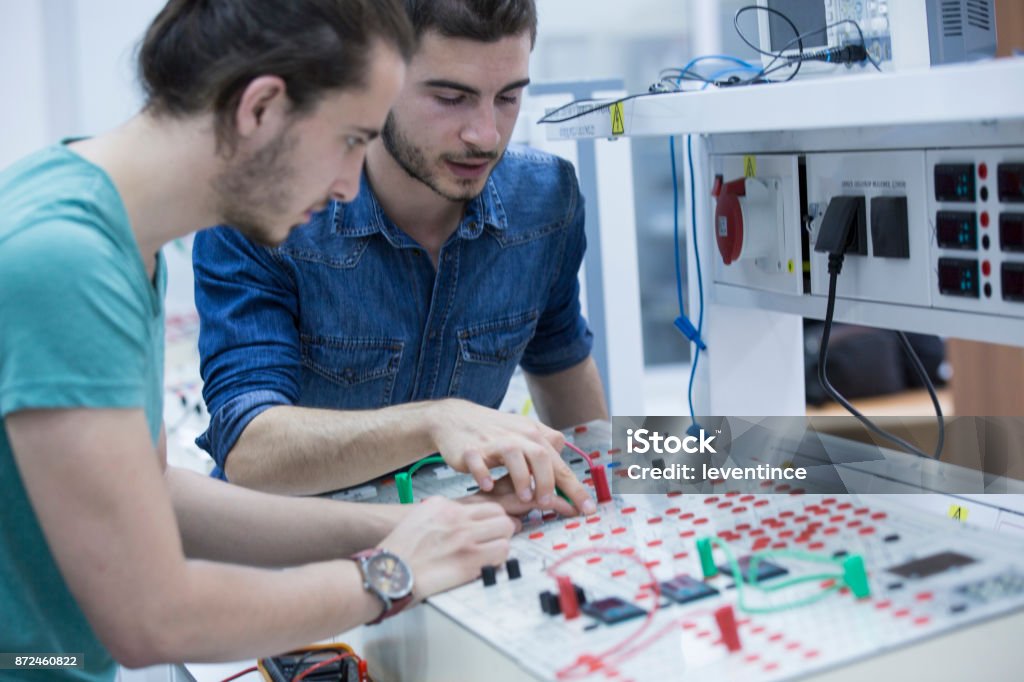 Electrical Engineering Lab Background Electrical Engineering Laboratory Stock Photo - Download Image Now - 20 ...