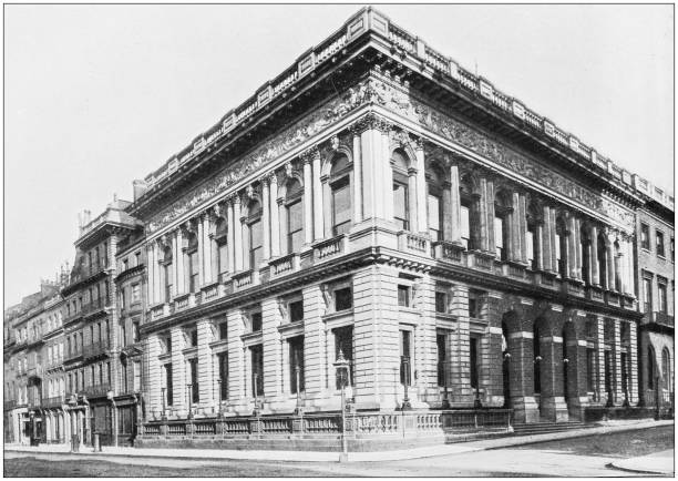 istock Antique photograph of London: Pall Mall 872518478
