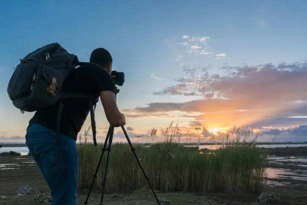 Photo of Silhouette of a young man like to travel and photography

Photos

Silhouette of a young man like to travel and photography