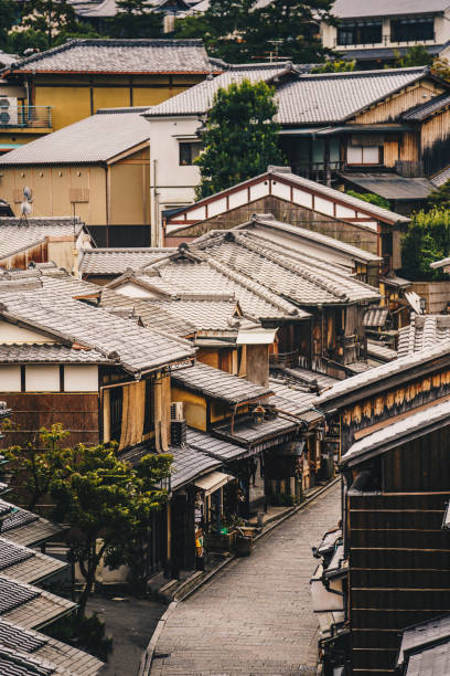 istock Kyoto streets in Higashiyama District, Japan 872554994