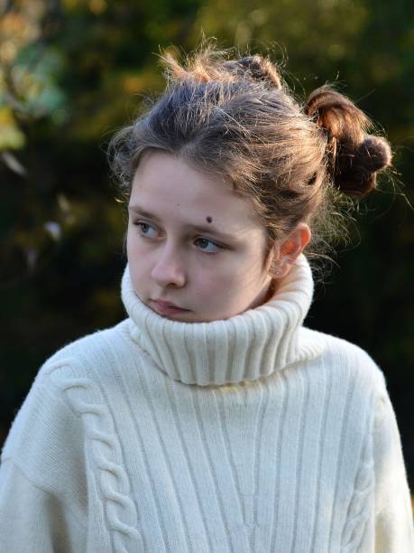 istock Teen girl 872632104