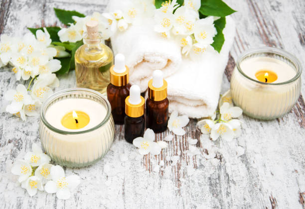istock Massage oils and jasmine flowers 872731804