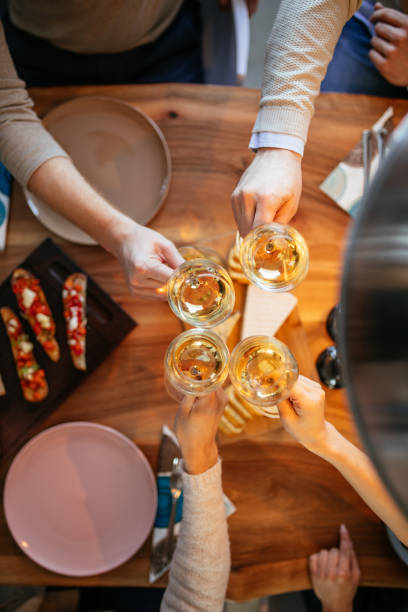 istock To our friendship ! 872757148