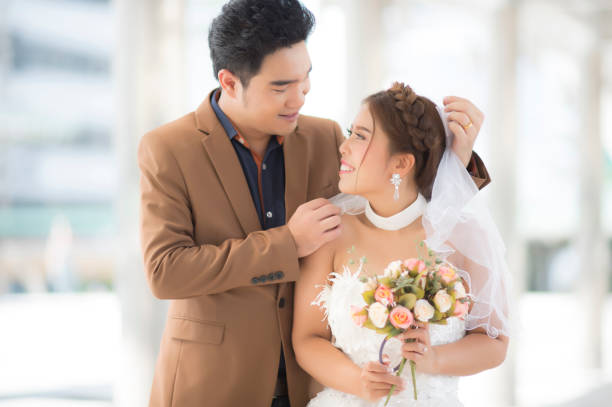 istock Pre-wedding concept : Couples showing love and happy to get married. 872757156