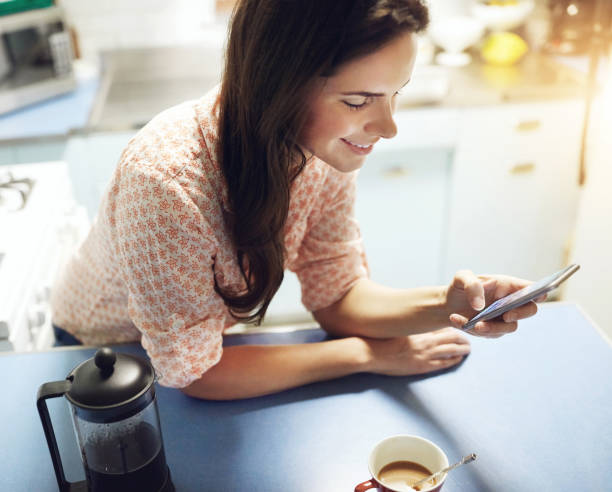 istock Get connected to the day 872828460