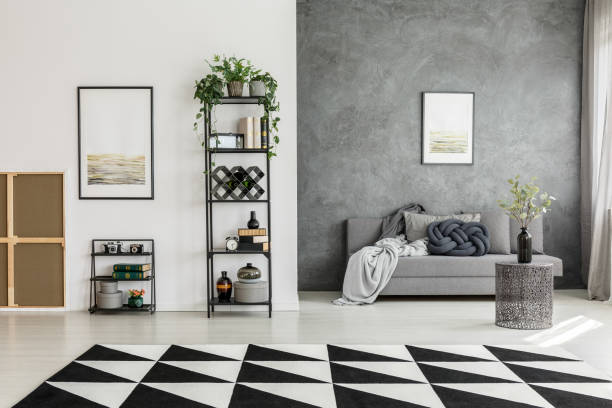 istock Room with contrast colors walls 872873768