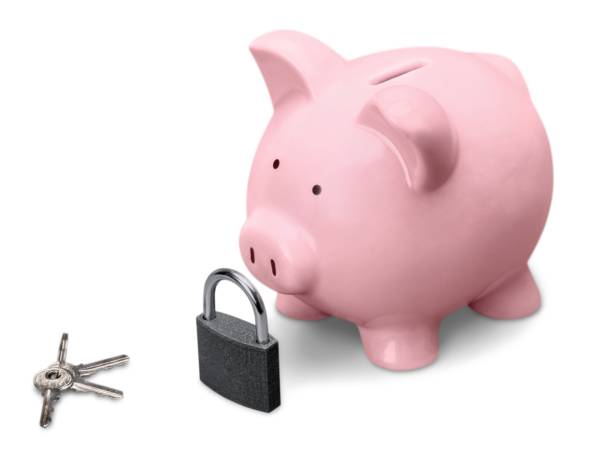 istock Piggy bank. 872885278