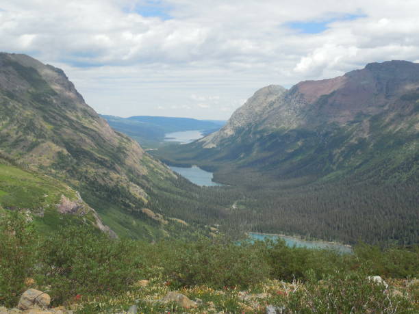 istock Mountain Views and Water Scenes 872908158