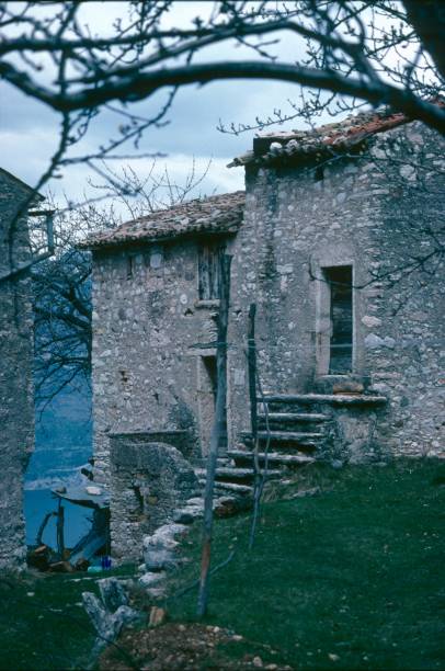 istock Farmhouse in Dalmatia 872914902
