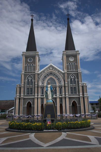 istock Beautiful Catholic Church in Thailand 872950496
