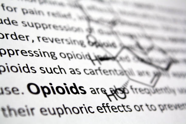 opioid addiction - hydrocodone imagens e fotografias de stock