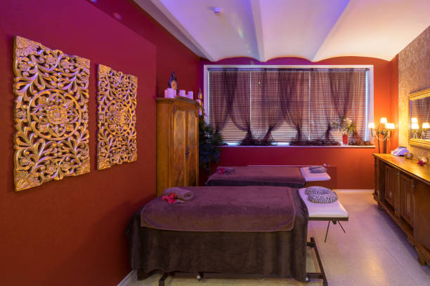 istock Massage cabinet in spa saloon. East style. 873161834