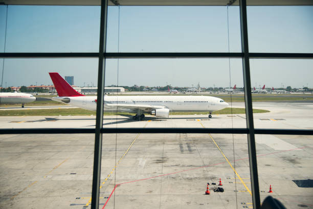 istock Airport and planes 873204434