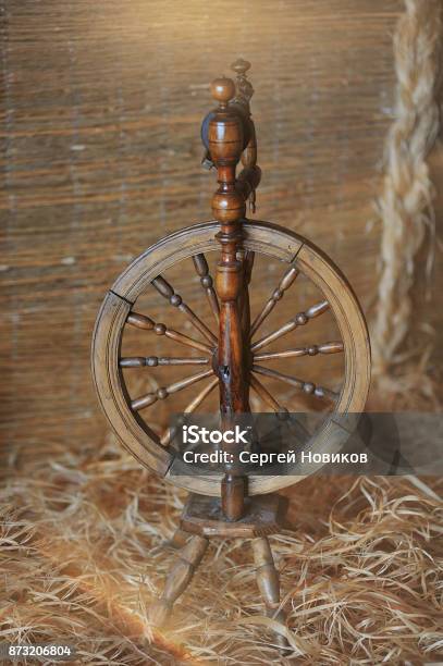 Деревенское Веретено Village Spindle Mow Stock Photo - Download Image Now - Lacemaking, Ancient, Ancient History