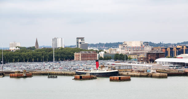 istock Old Steam Tug in Southampton 873228034