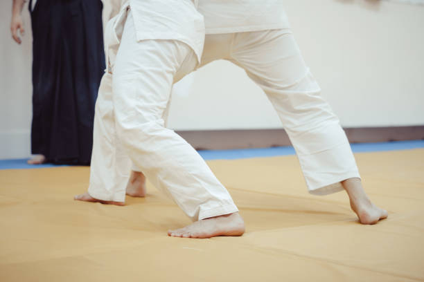 istock feet on the Mat in battle 873252918