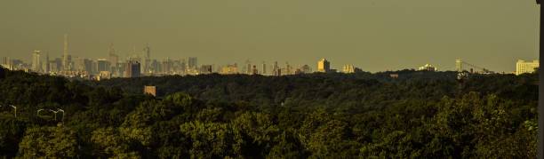 desde mi apartamento - yonkers fotografías e imágenes de stock