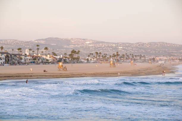 istock Beautiful Newport Beach Sunset 873381698