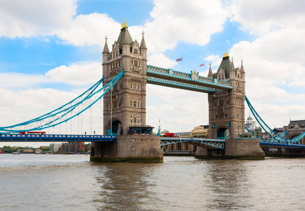 istock Tower Bridge, London, England 873454990