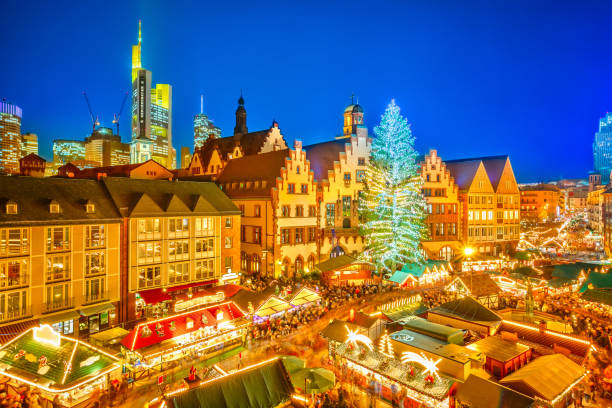 istock Christmas market in Frankfurt 873454994