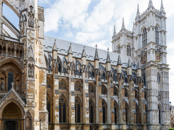 istock Westminster Abbey, London, England, perspective profile 873458766