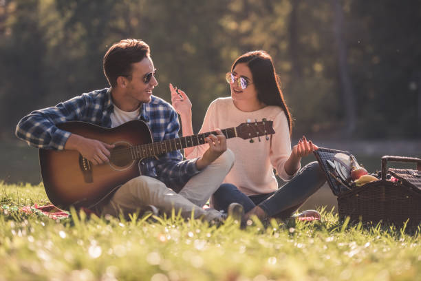 istock Couple in the park 873508056