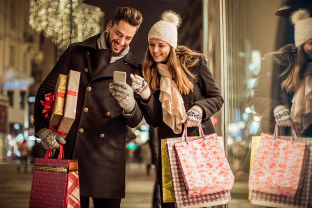 istock In hunt for perfect gifts 873559984