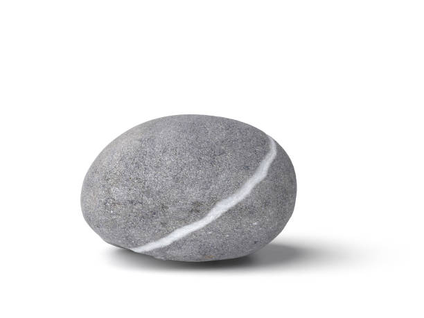 pedra cinza natural com linha branca, isolada no fundo branco - stone rock river pebble - fotografias e filmes do acervo