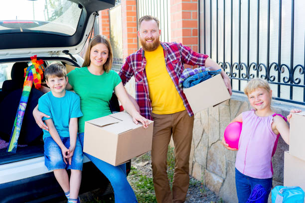 istock Family is moving into a new house 873657748
