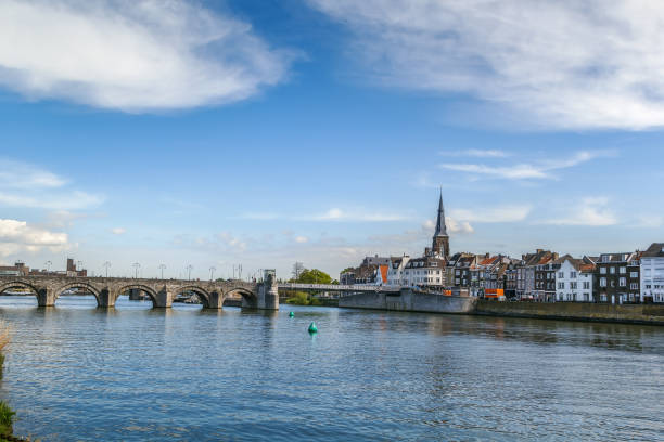 istock Embankment of Meuse river, Maastricht, Netherlands 873662744