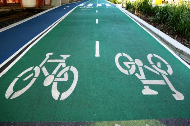 istock Bike path and footpath in Brisbane, Queensland Australia 873667090