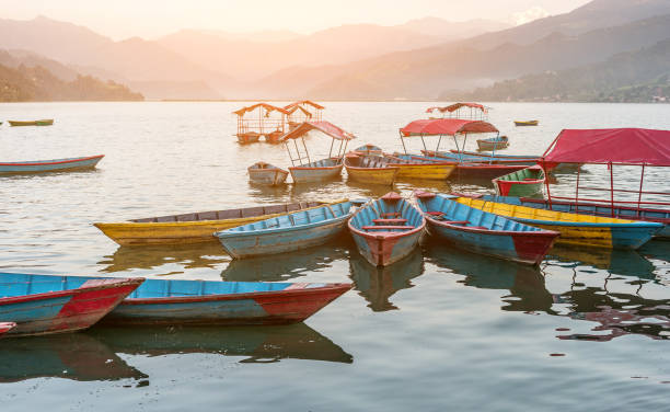istock Lake in the Pokhara at Sunrise 873677126