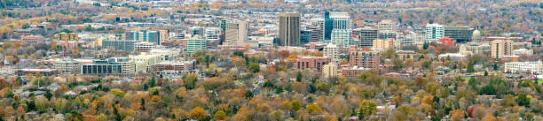 istock Panoramic view of Boise Idaho with some fall trees 873705686