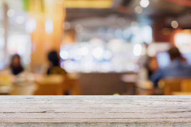istock Blur customers in cafe restaurant or coffee shop abstract background with bokeh light 873794412
