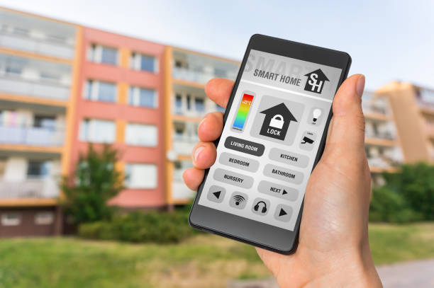 istock Smart home control app on smartphone - smart home concept 873815154