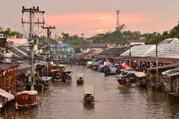 istock Amphawa market canal 873837592