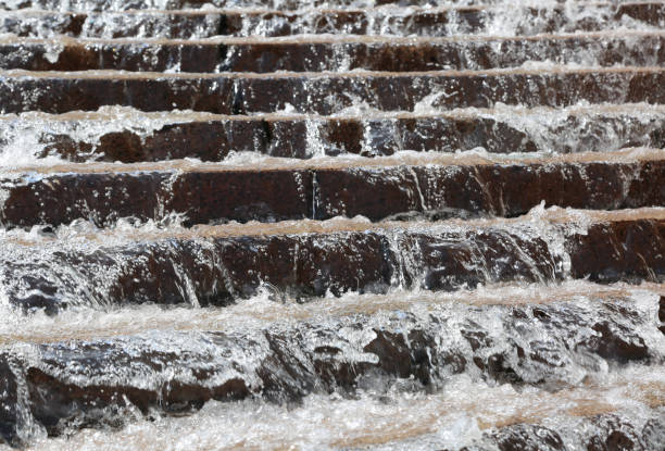 Flood and stairway invaded by the irrepressible water