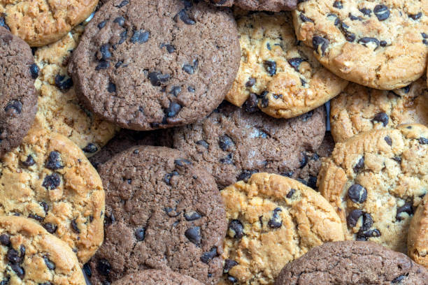 istock Chocolate and caramel cookies in bulk 873881704