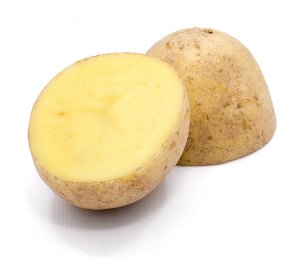 ポテト白で分離 - young potatoes ストックフォトと画像