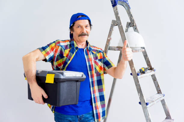 istock Guy with repair rools 873941346