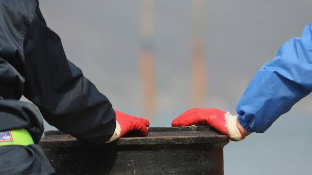 istock Shipbuilding in South Korea 873941926