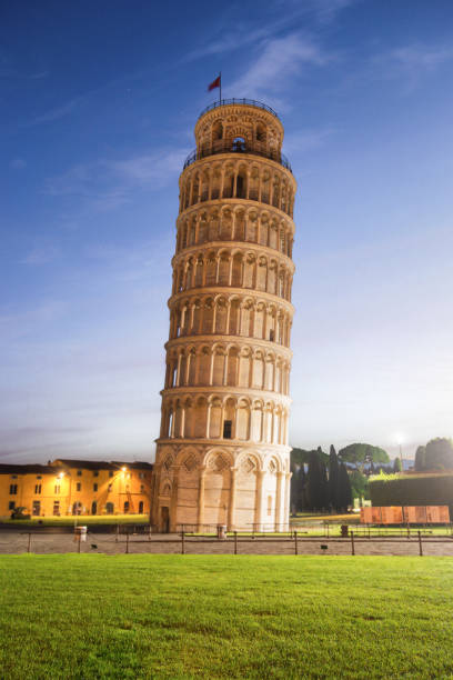 istock Leaning Tower Pisa - Italy 873961800