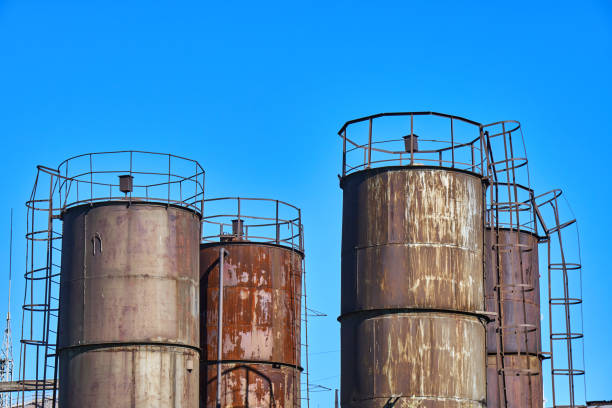 istock Tanks for waste oil 873962454