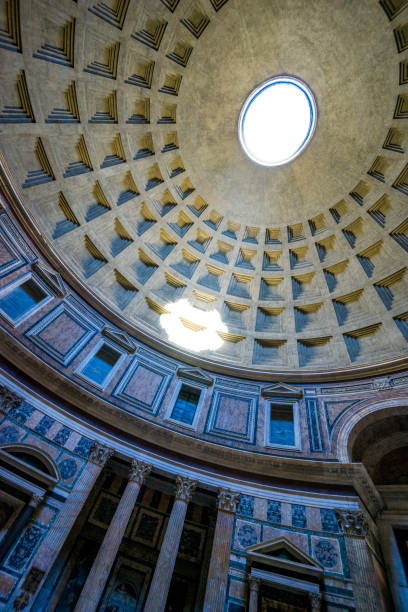 il pantheon, a roma - rome italy skyline castel santangelo foto e immagini stock