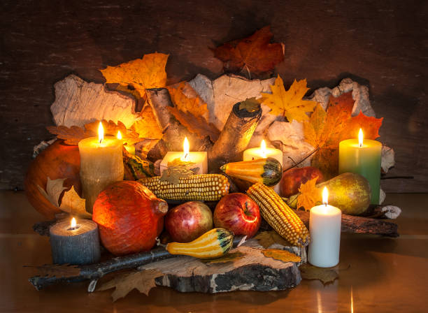 день благодарения украшения - dried pear стоковые фото и изображения