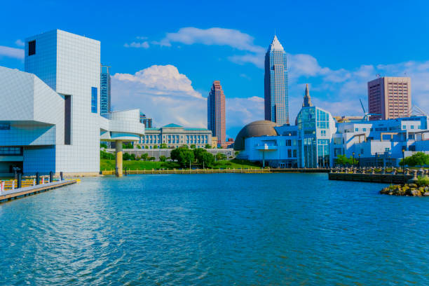 istock Downtown Cleveland Ohio Skyline (P) 874228492