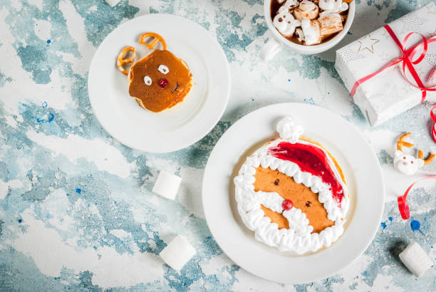 istock Funny Christmas pancakes for kids 874372298