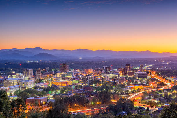 asheville, carolina del norte, ee.uu. - blue ridge mountains fotos fotografías e imágenes de stock