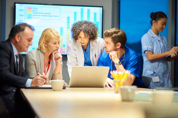 istock healthcare brainstorming 874463986