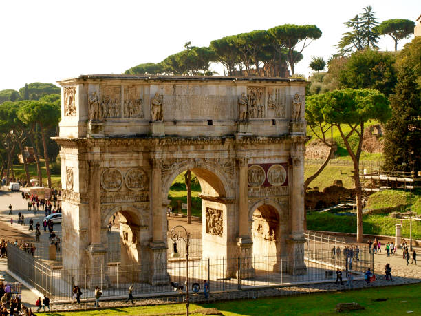 istock Arch of Constantine in Rome 874502836